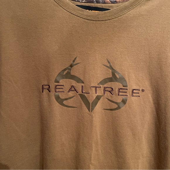 Real Tree shirt - Picture 4 of 6